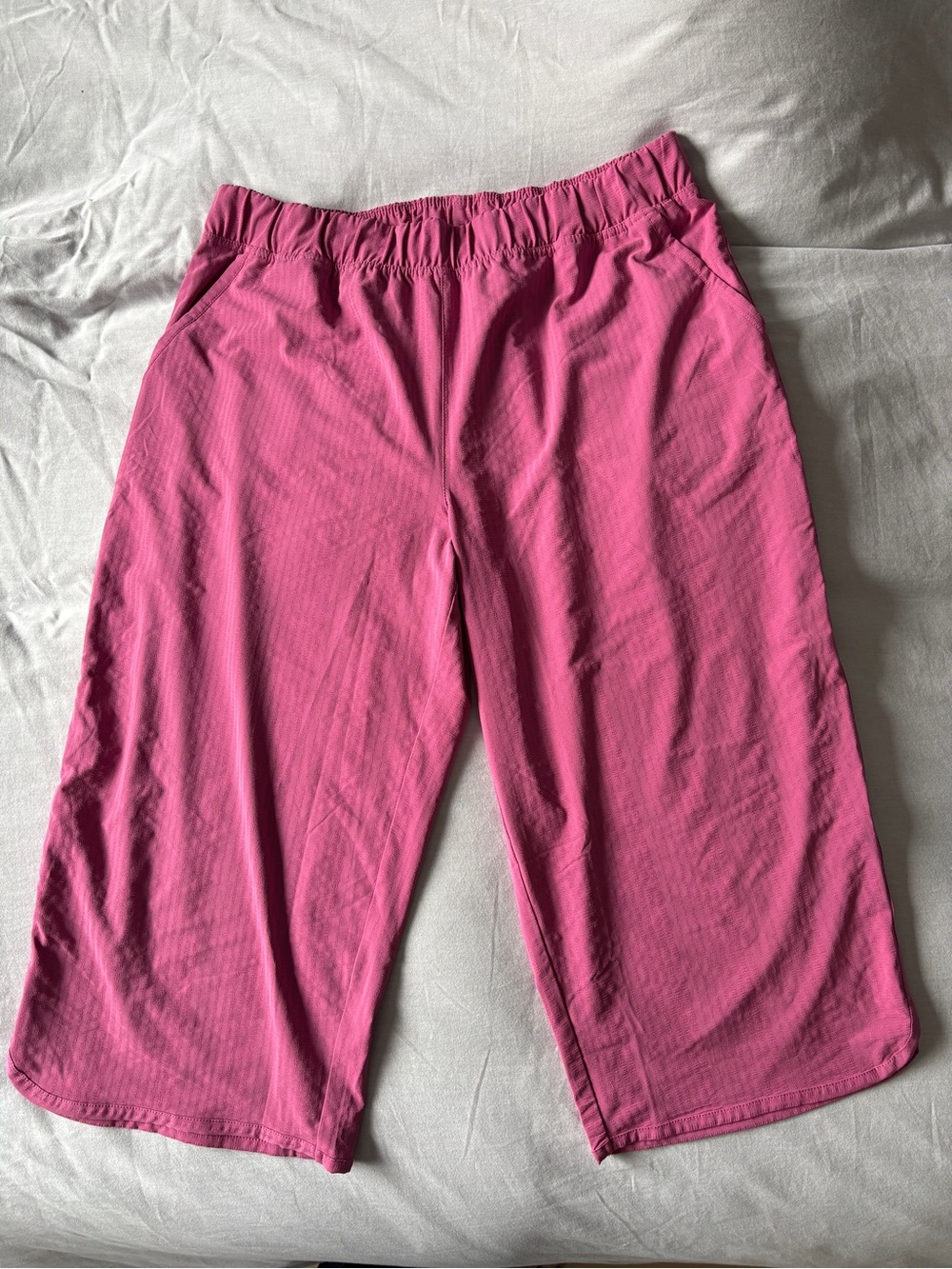 Title Nine Slaycation Cropped Pants